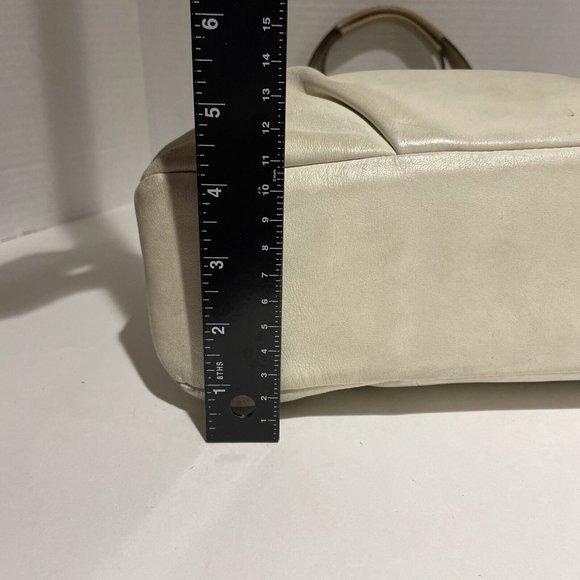 Coach F18751 Soho East West Ivory & Gold  Shoulder Hand Bag Purse Buckle Charm - Picture 12 of 16